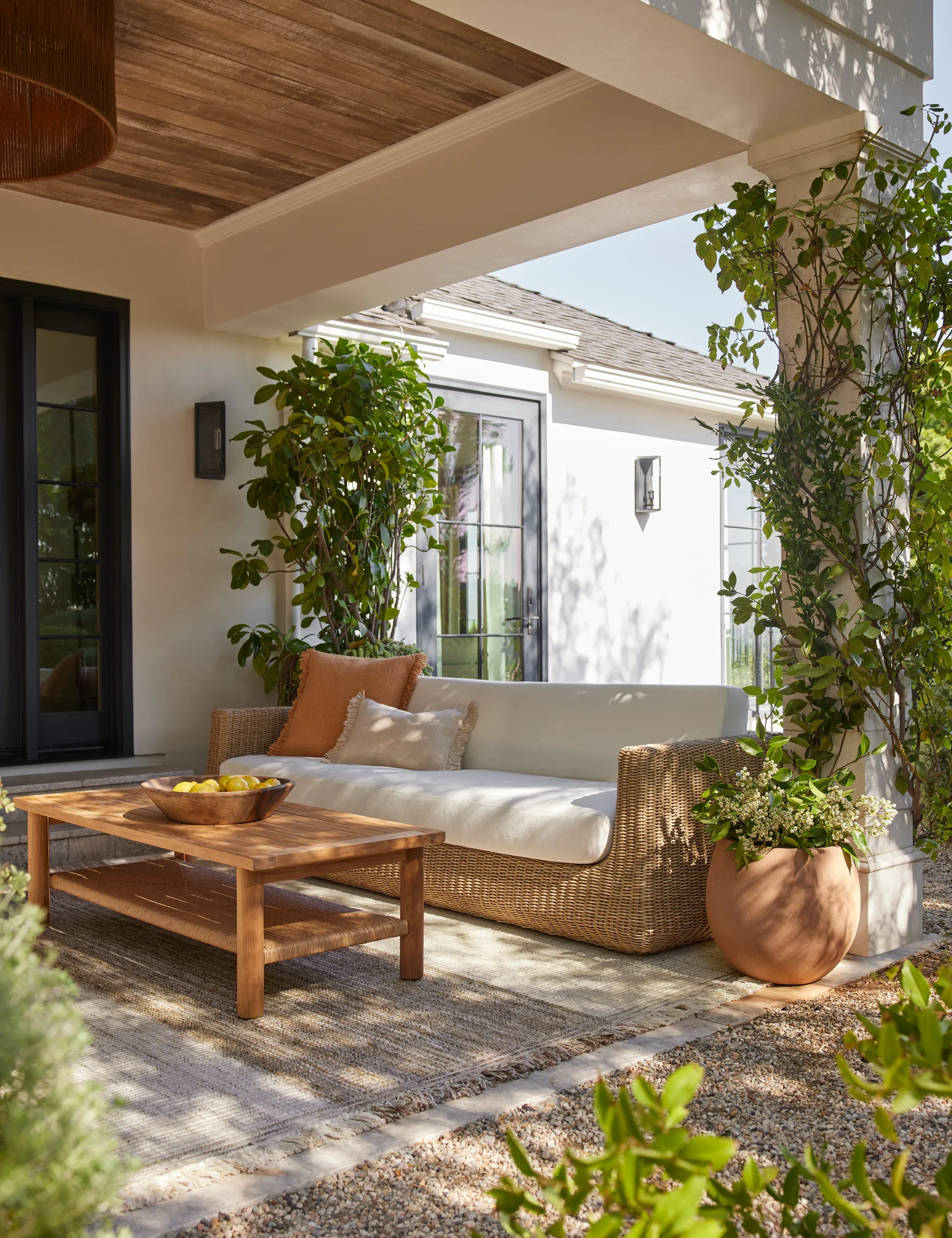 Aisha Indoor / Outdoor Sofa Lulu and Georgia