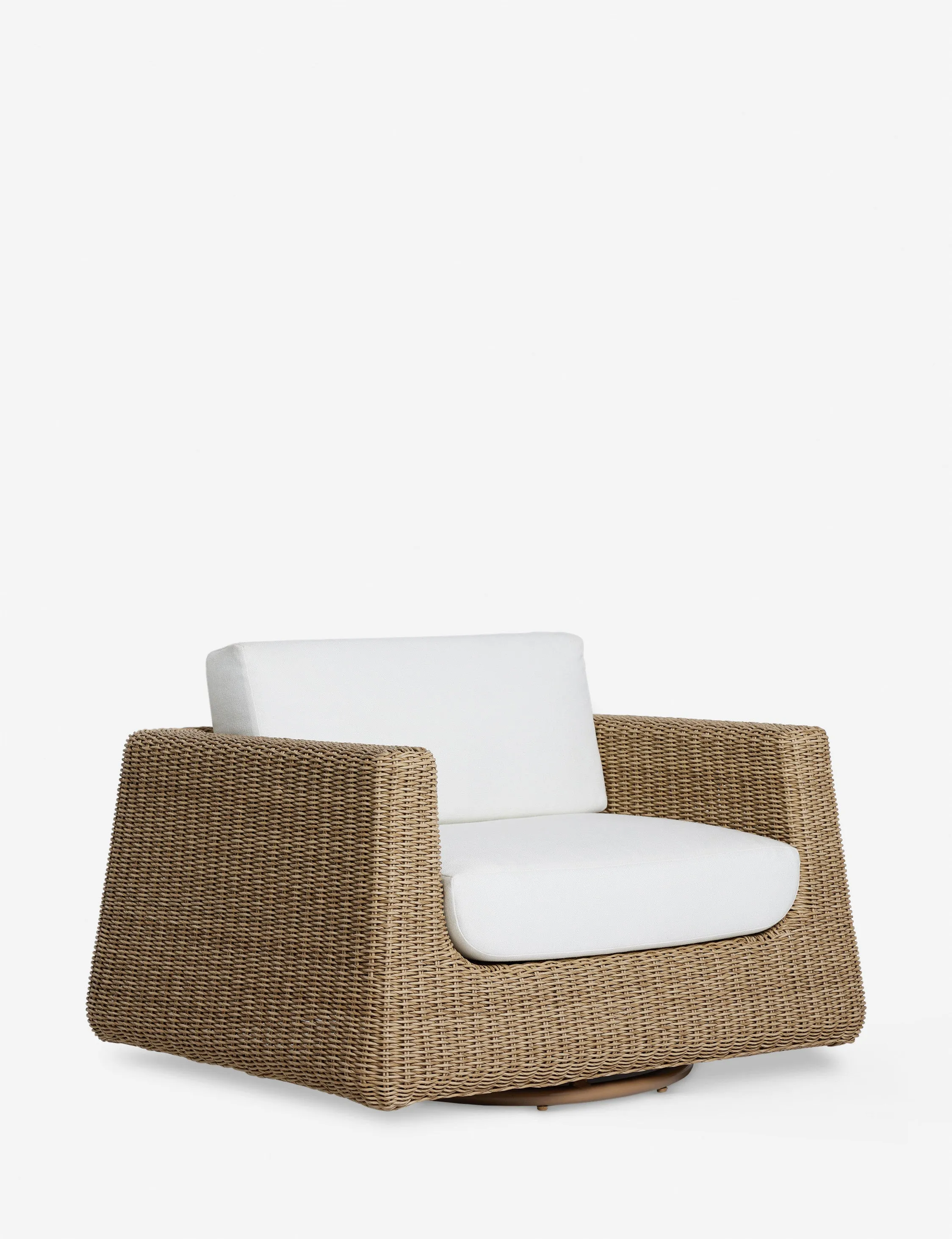 Aisha Indoor / Outdoor Swivel Chair Lulu and Georgia