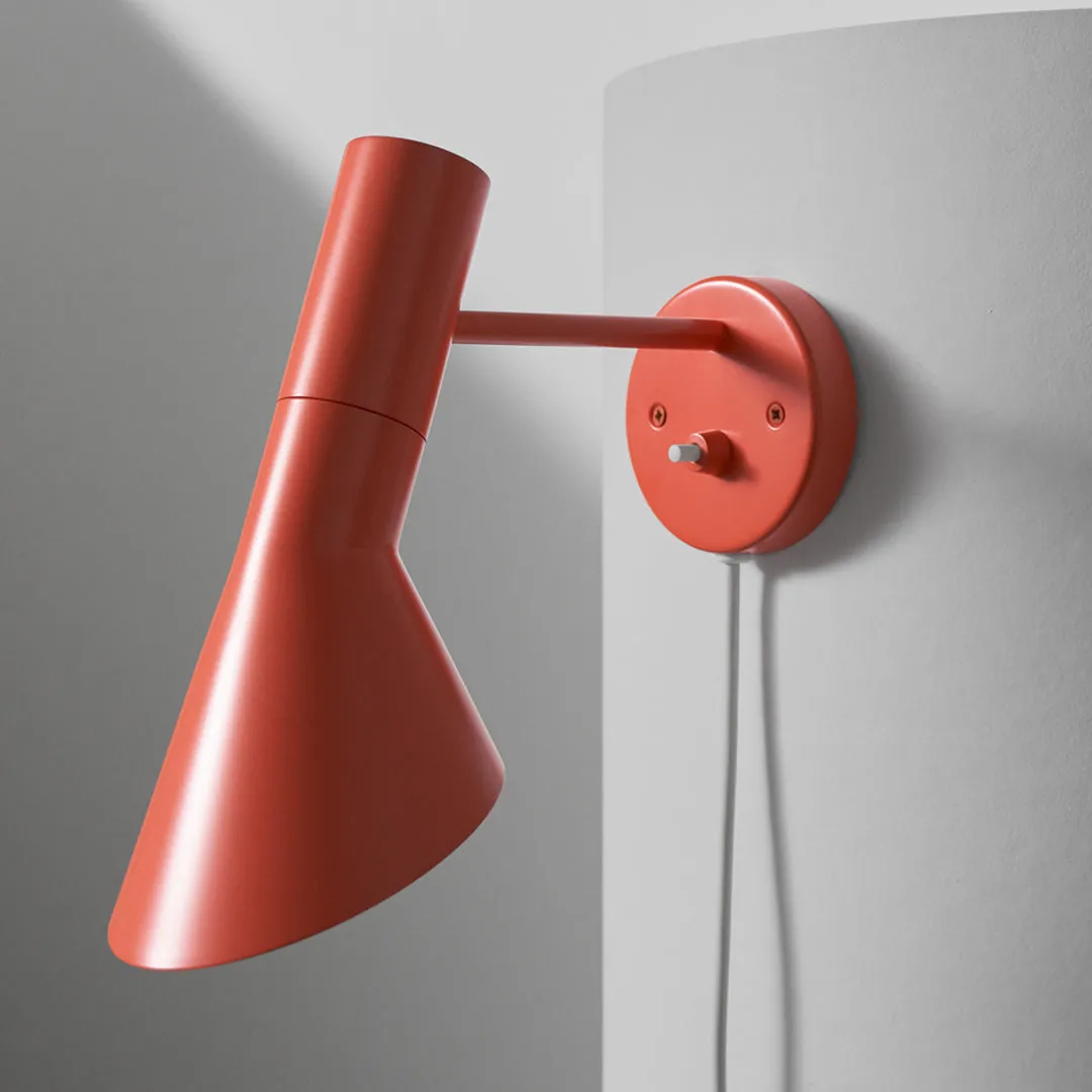 AJ Wall Lamp