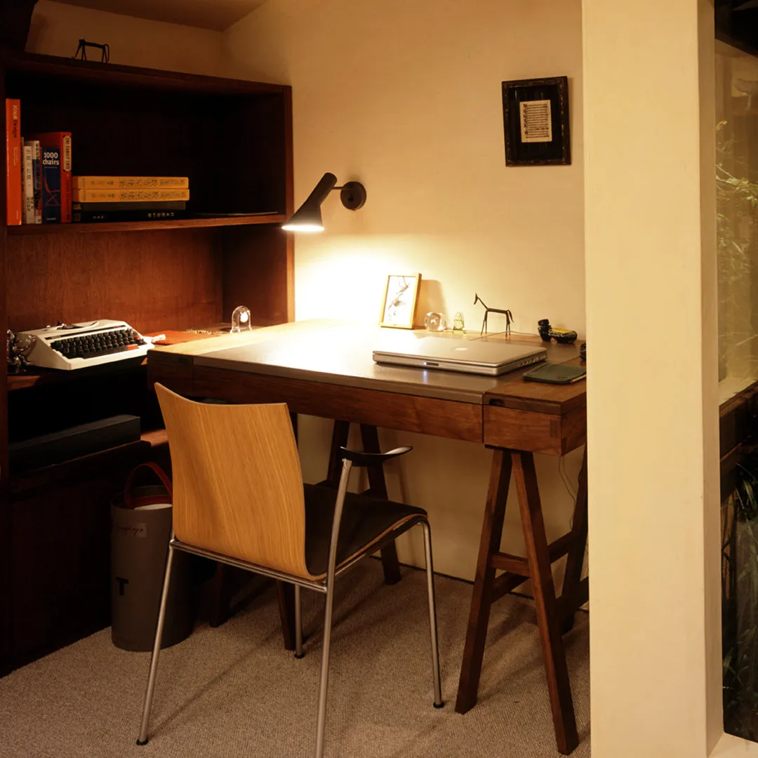 AJ Wall Lamp