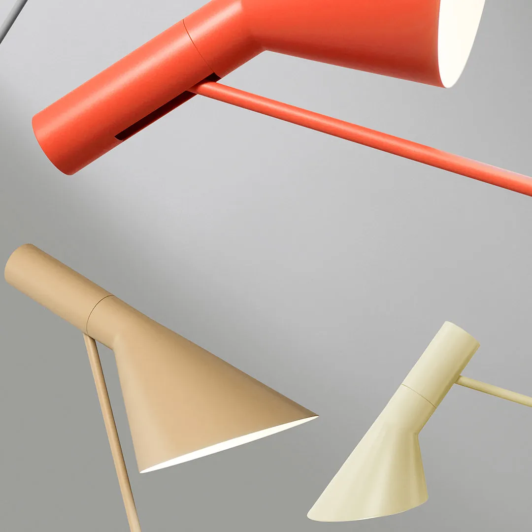AJ Wall Lamp