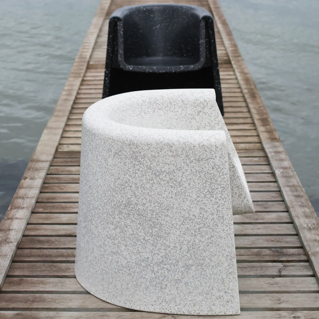 Bit Lounge Chair