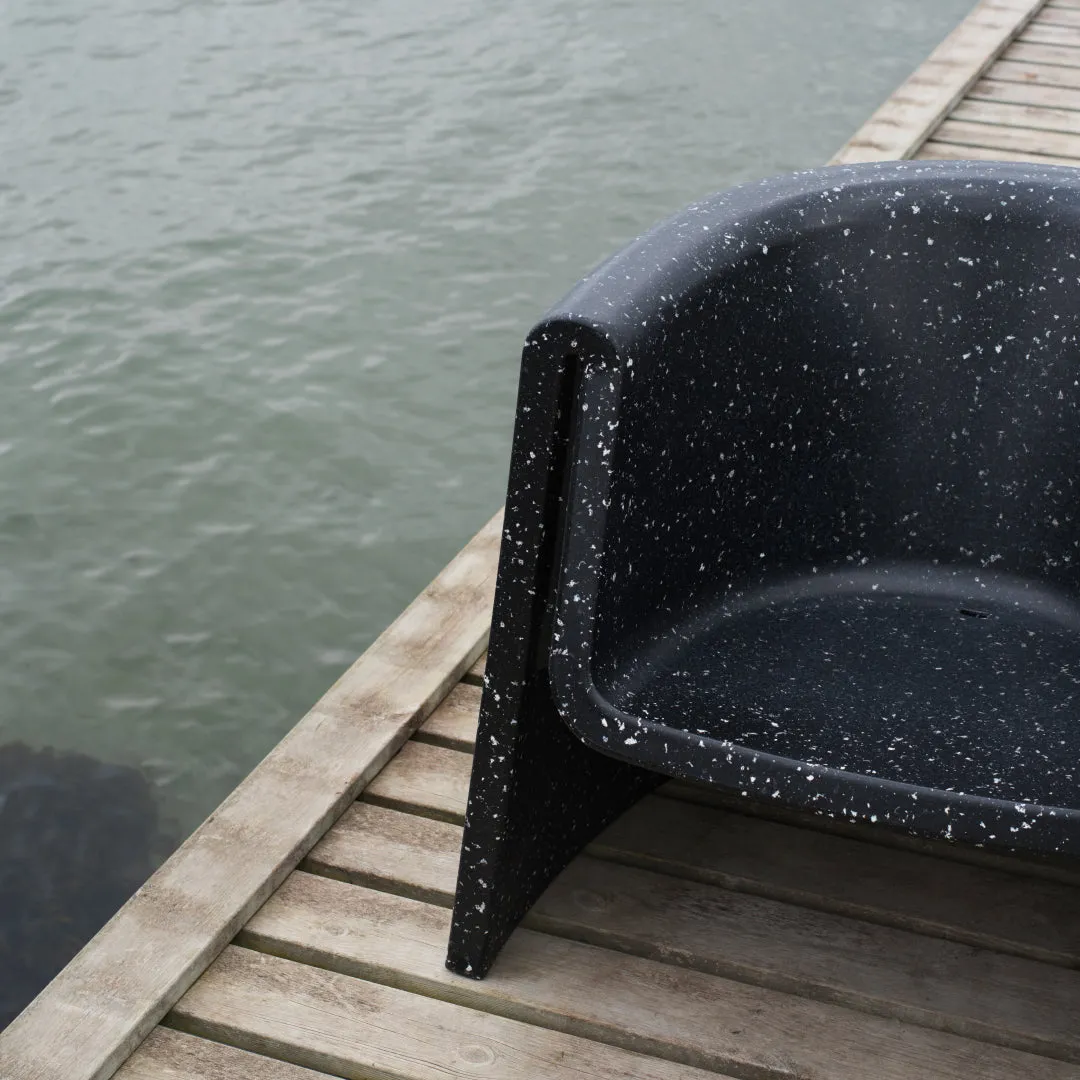 Bit Lounge Chair