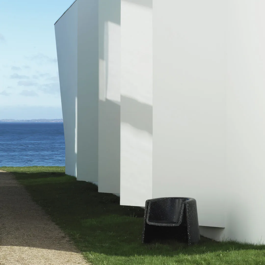 Bit Lounge Chair