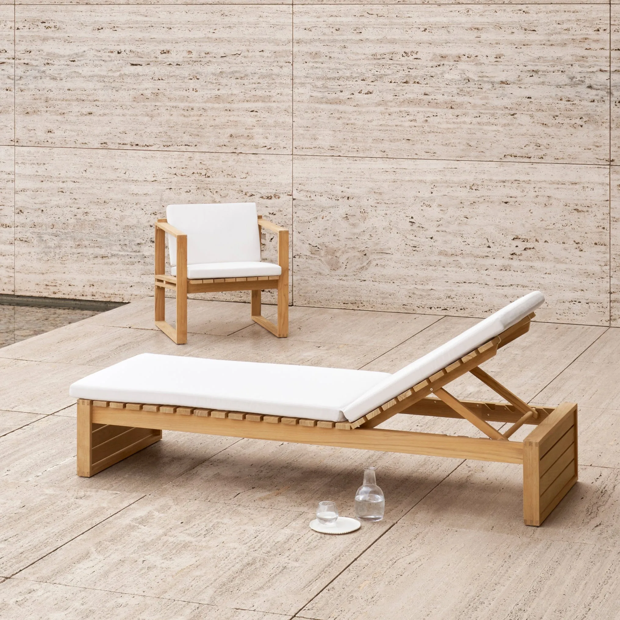 BK Outdoor Lounge Chair