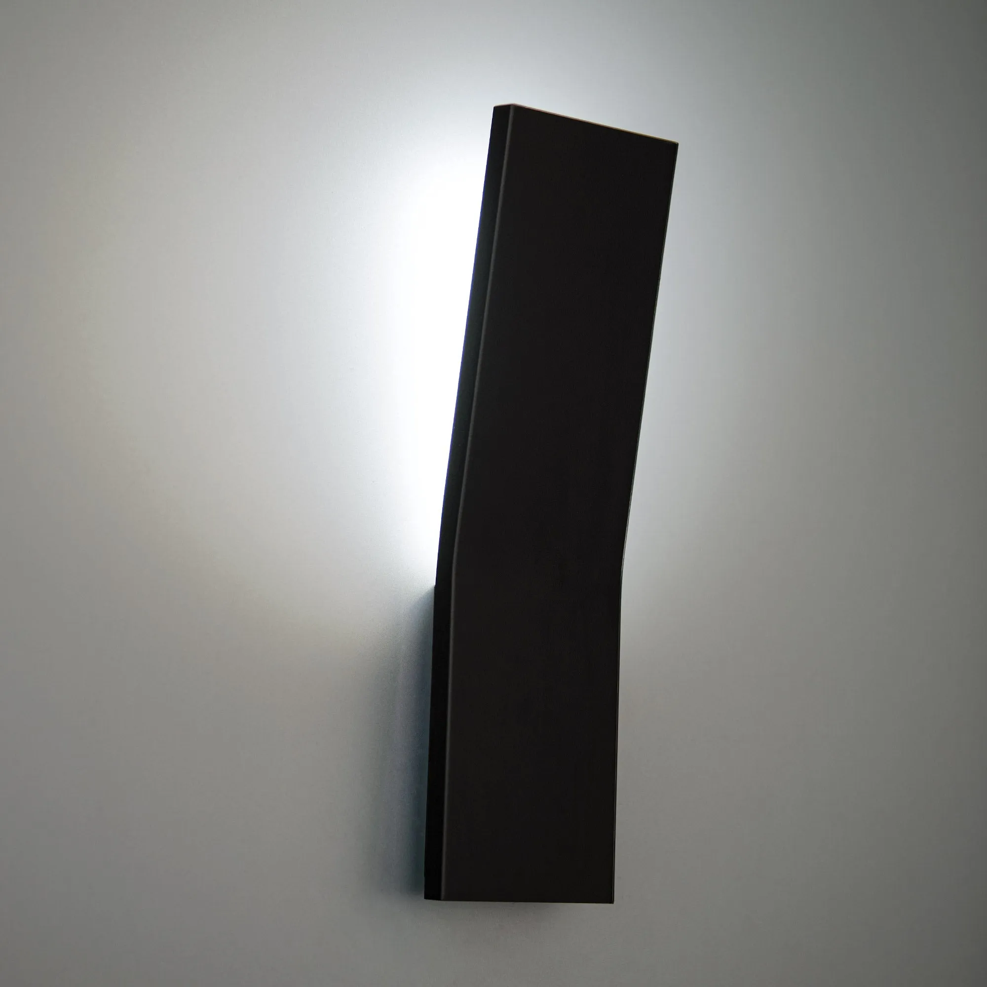 Blade LED Wall Light