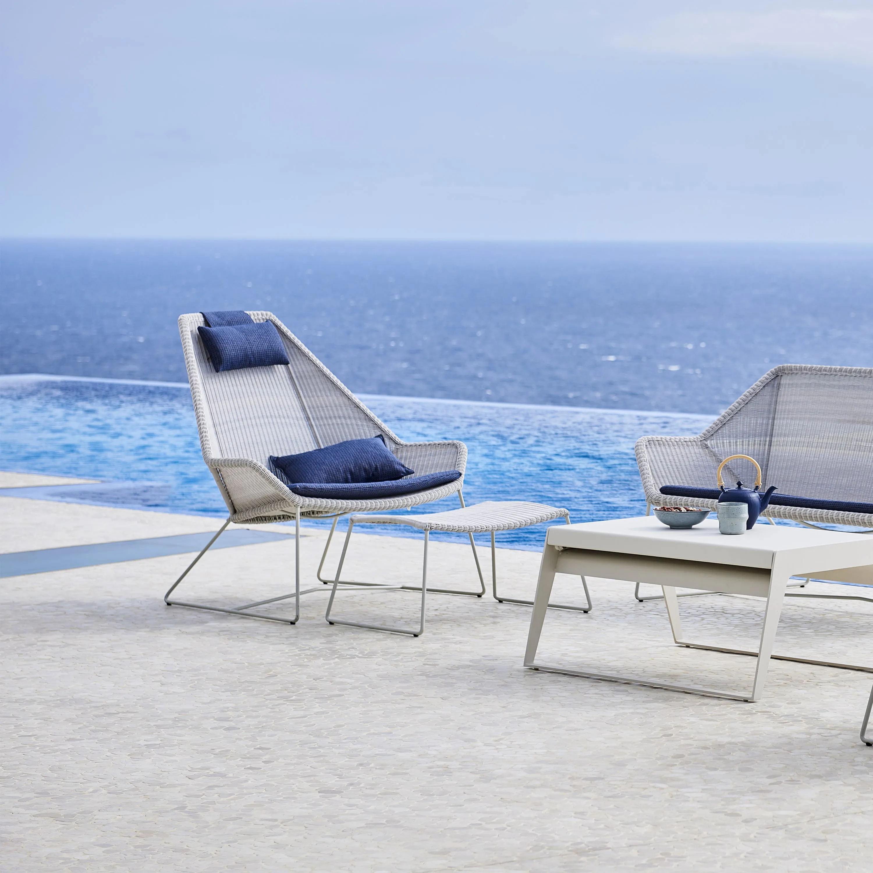 Breeze Outdoor Footstool