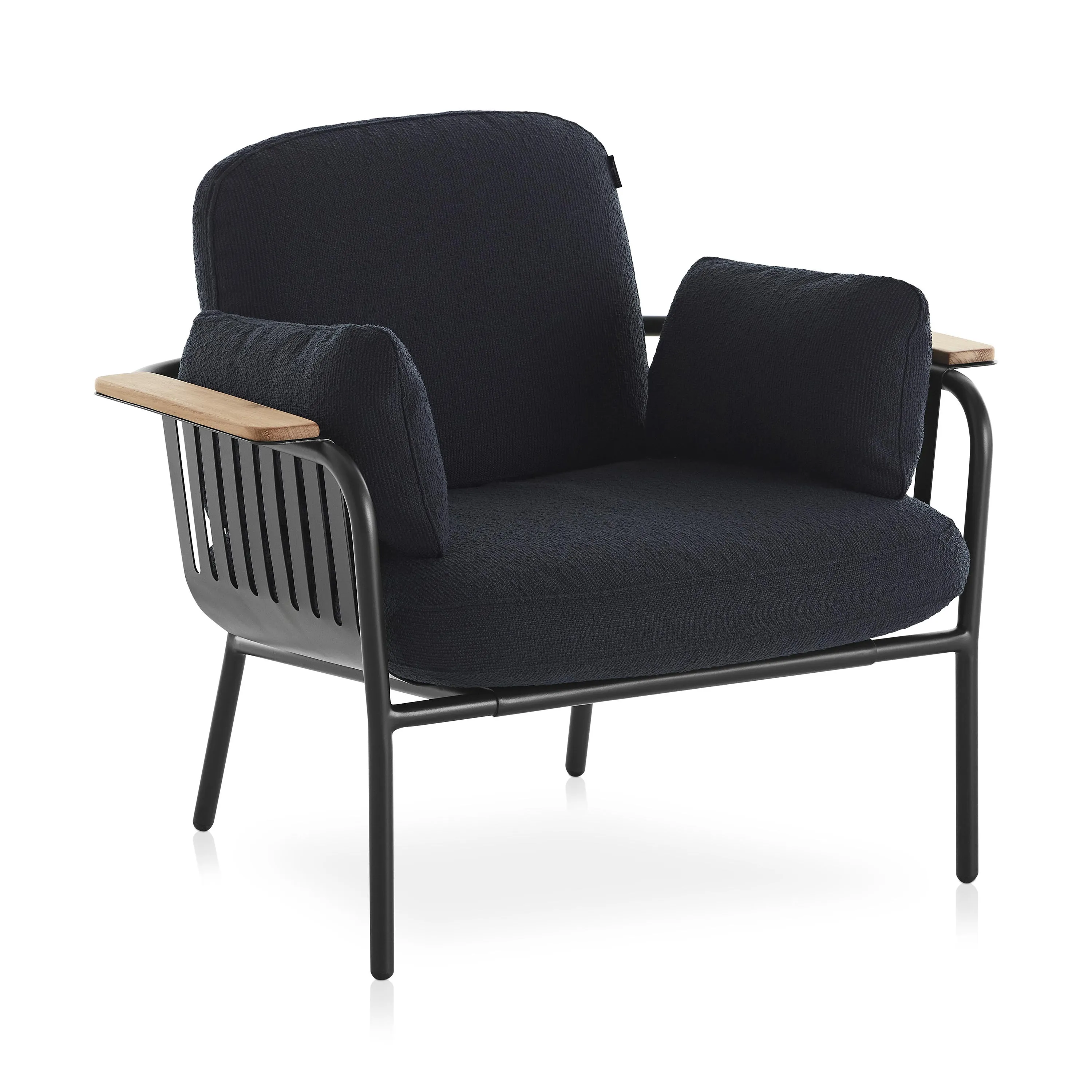 Capa Lounge Chair