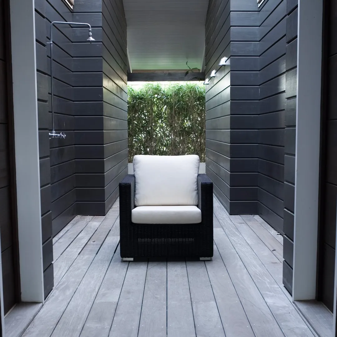 Chester Lounge Chair