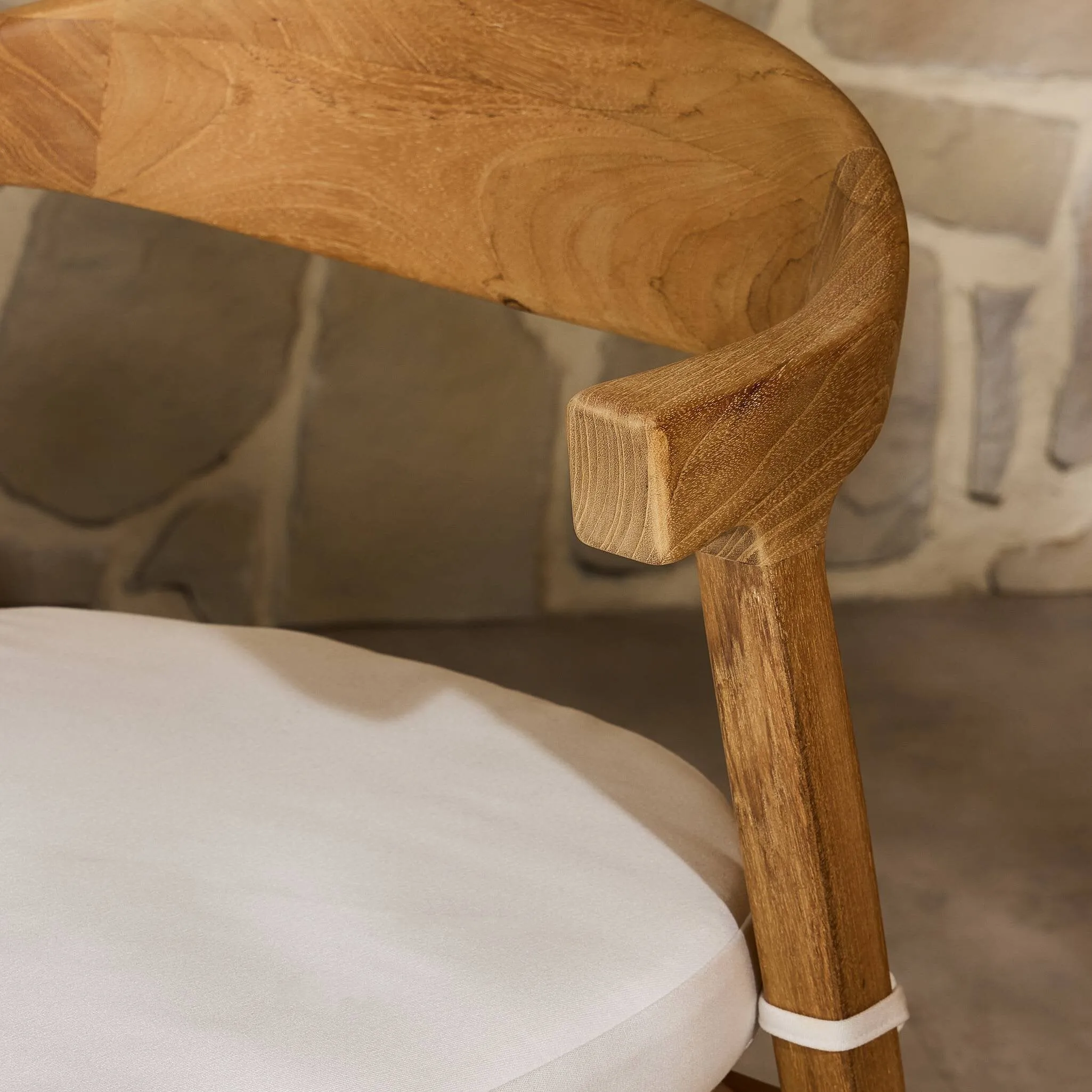 Cliff Outdoor Dining Chair