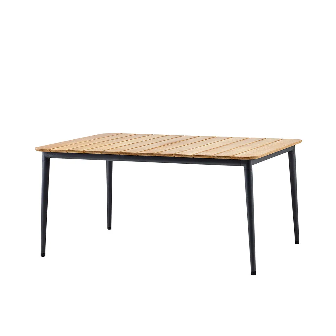 Core Outdoor Dining Table
