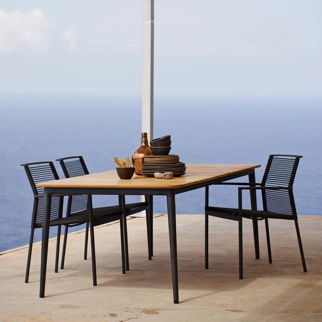 Edge Outdoor Armchair - Stackable