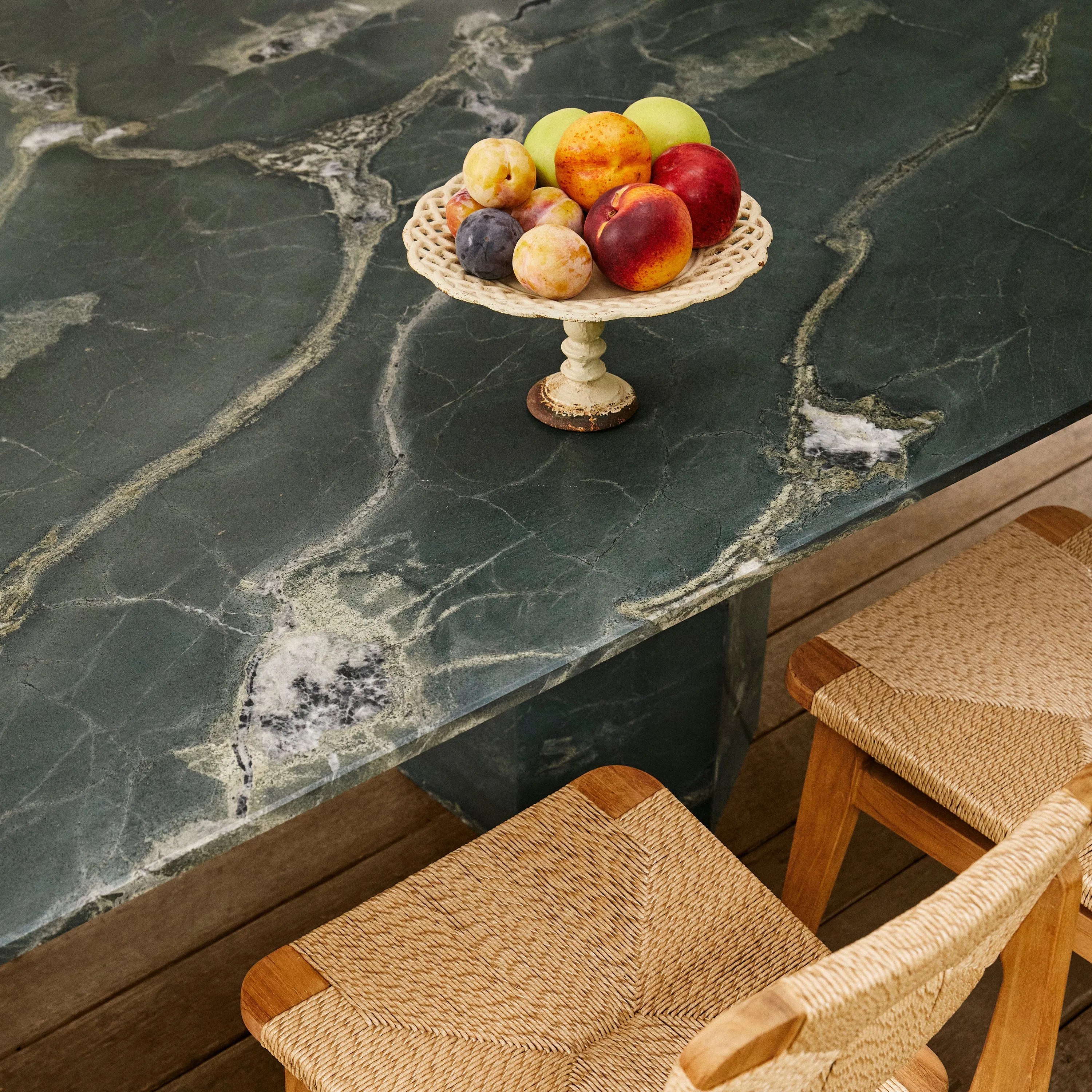 Epic Elliptical Outdoor Dining Table