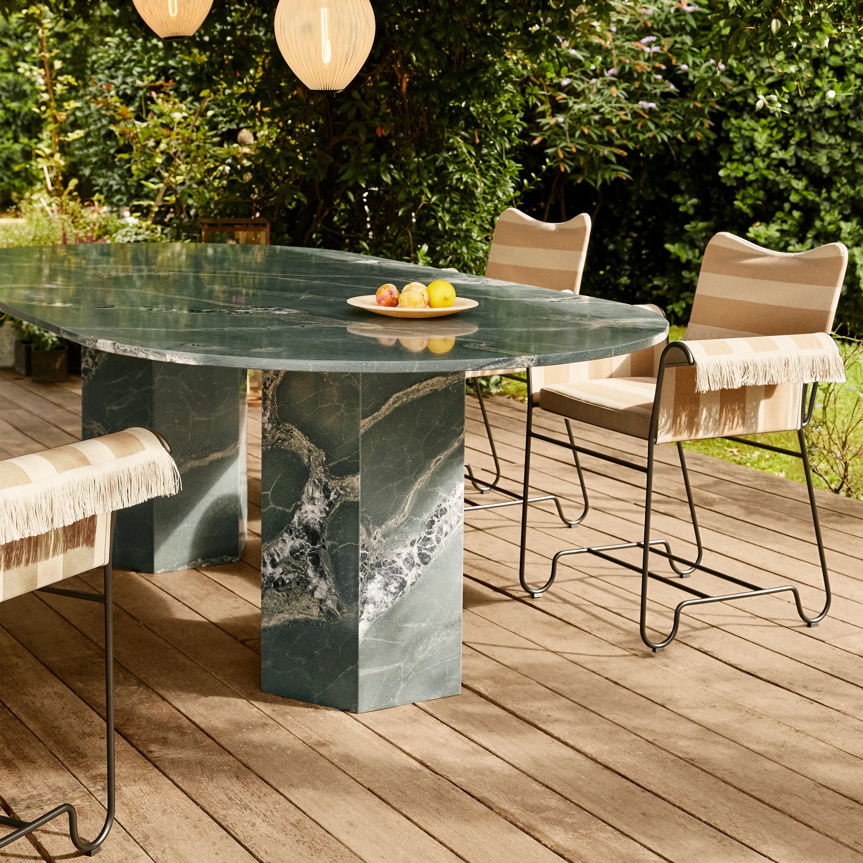 Epic Elliptical Outdoor Dining Table