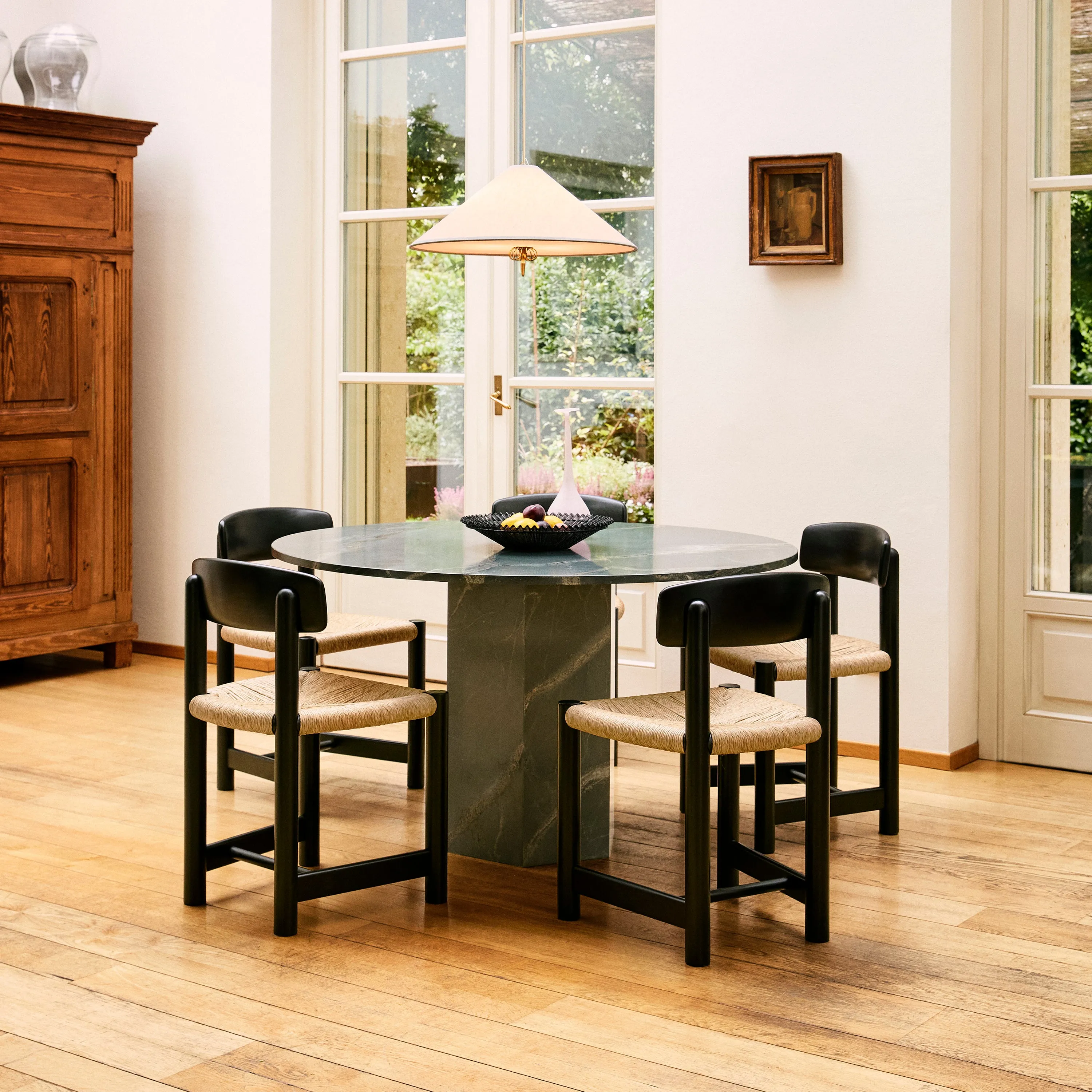 Epic Round Outdoor Dining Table