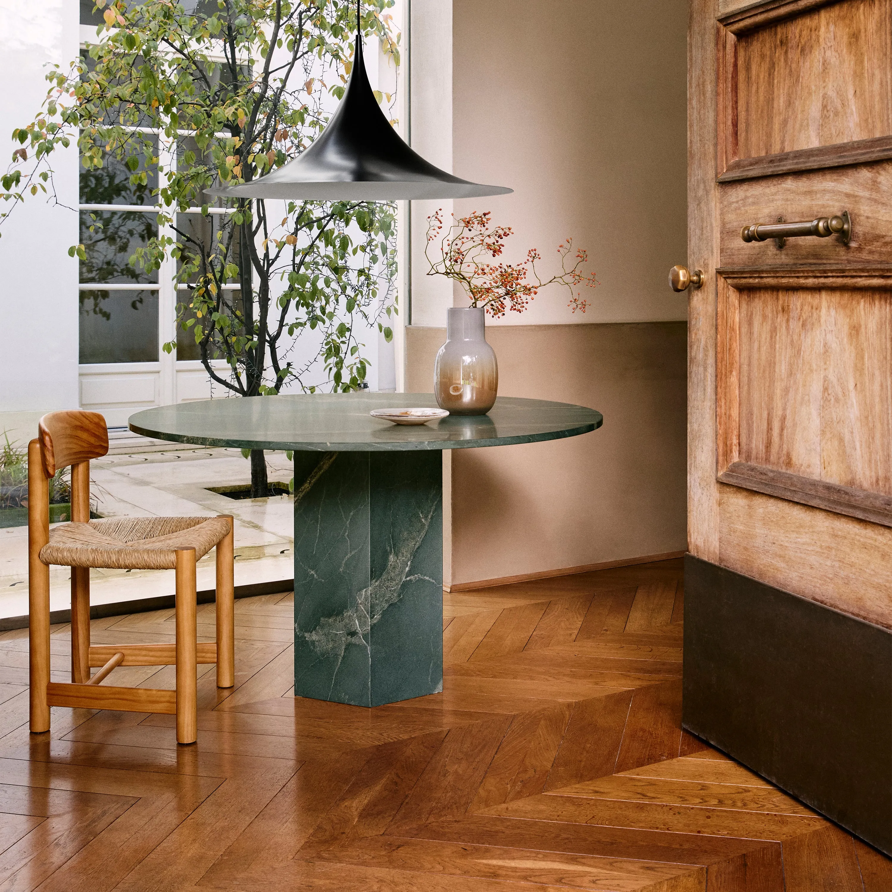 Epic Round Outdoor Dining Table