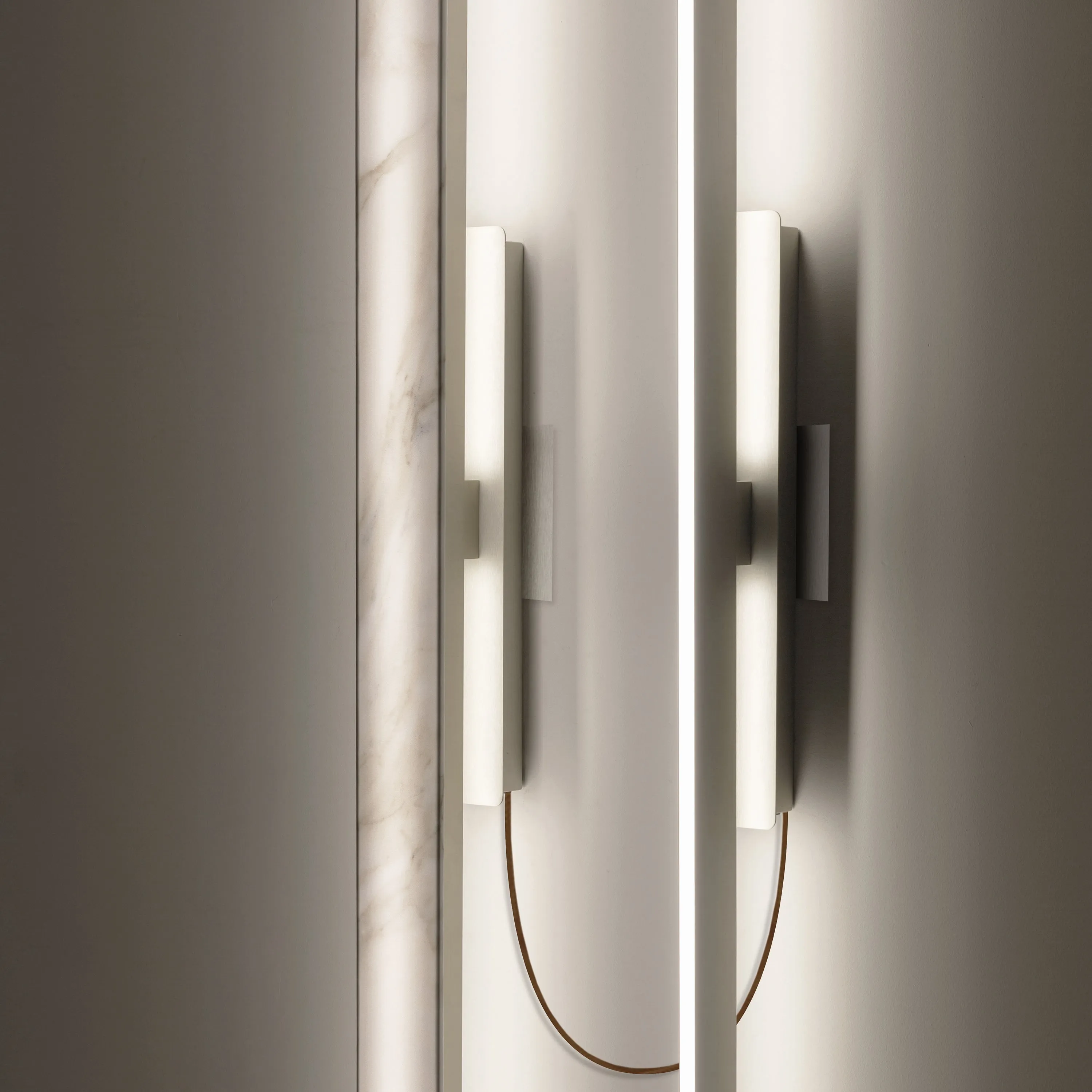 Fly Wall Sconce