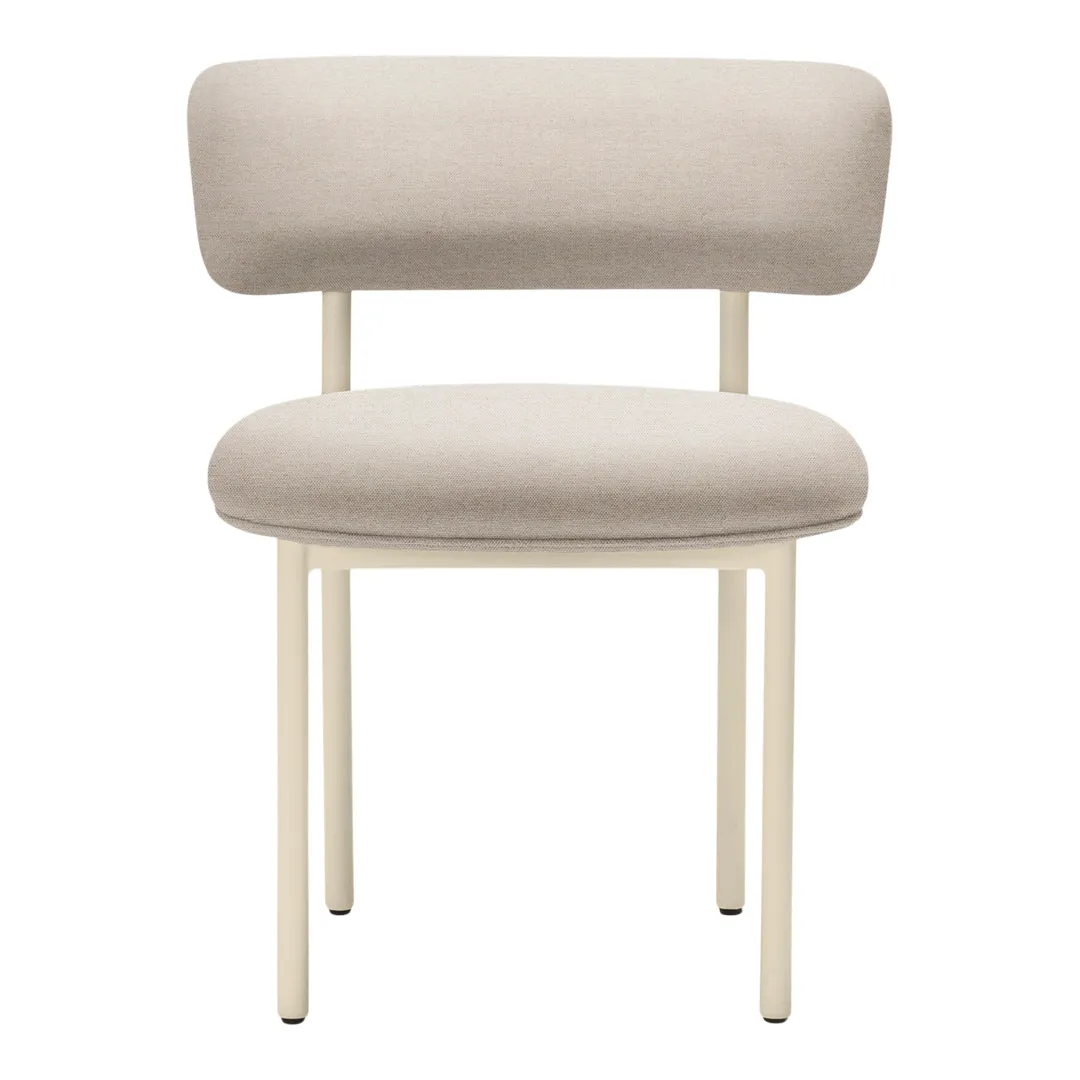 Font Outdoor Dining Chair