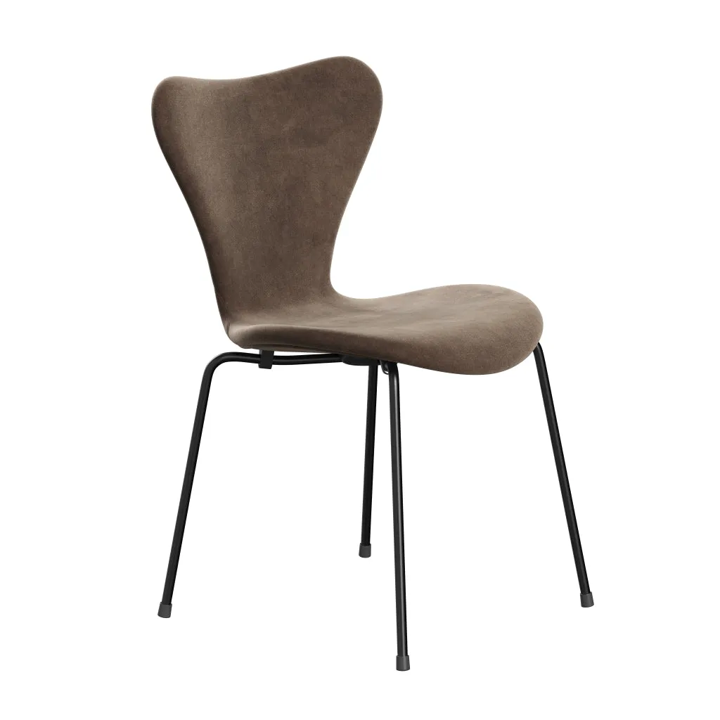 Fritz Hansen Series 7™ Chair Full Upholstery, Black/Belfast Velvet Grey Brown