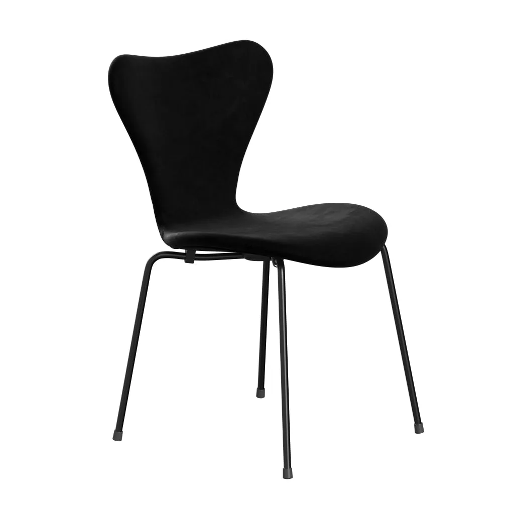 Fritz Hansen Series 7™ Chair Full Upholstery, Black/Belfast Velvet Night Black