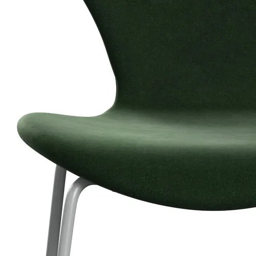 Fritz Hansen Series 7™ Chair Full Upholstery, Nine Grey/Belfast Velvet Forest Green