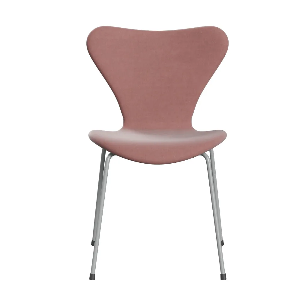 Fritz Hansen Series 7™ Chair Full Upholstery, Nine Grey/Belfast Velvet Misty Rose