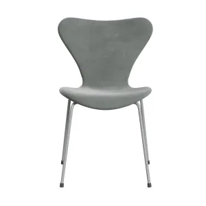 Fritz Hansen Series 7™ Chair Full Upholstery, Nine Grey/Belfast Velvet Seal Grey