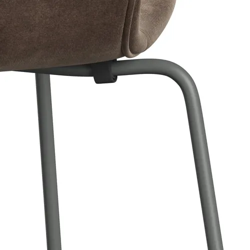 Fritz Hansen Series 7™ Chair Full Upholstery, Silver Grey/Belfast Velvet Grey Brown