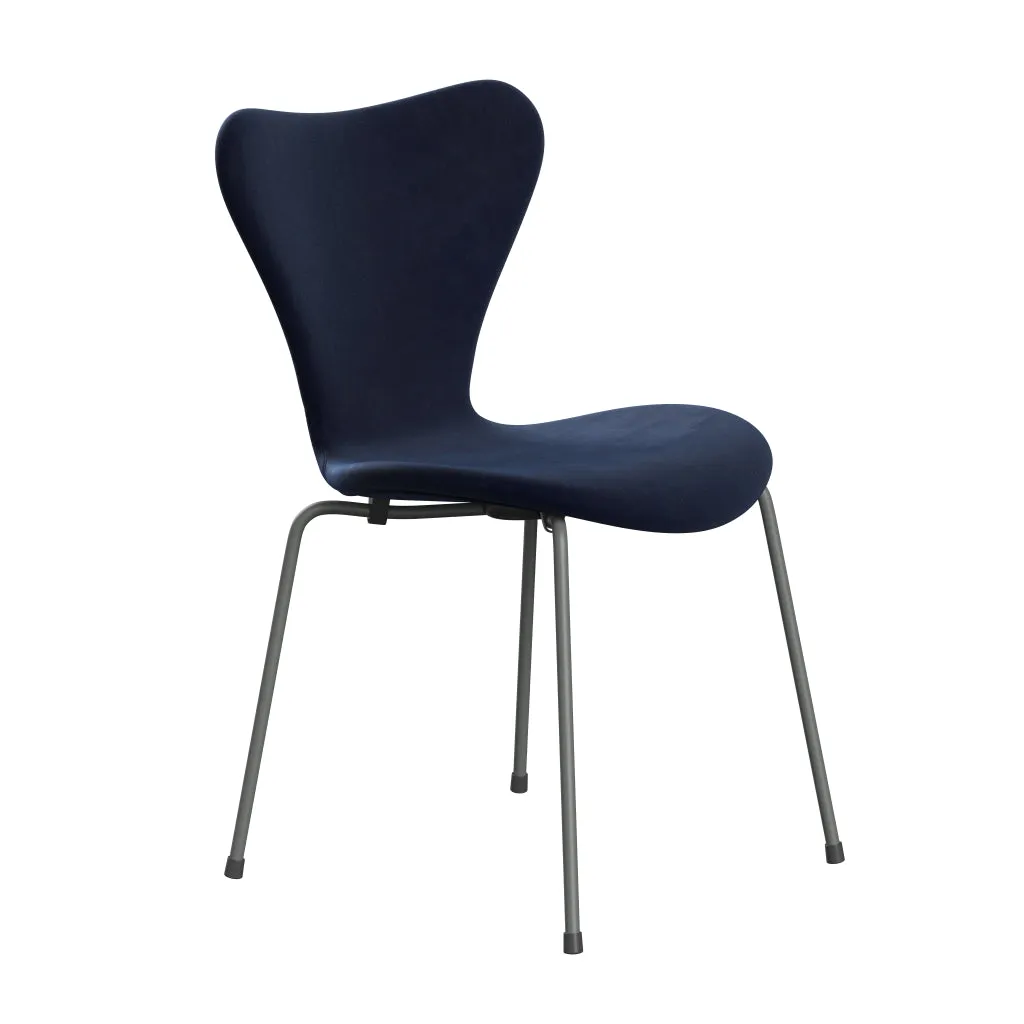 Fritz Hansen Series 7™ Chair Full Upholstery, Silver Grey/Belfast Velvet Midnight Blue