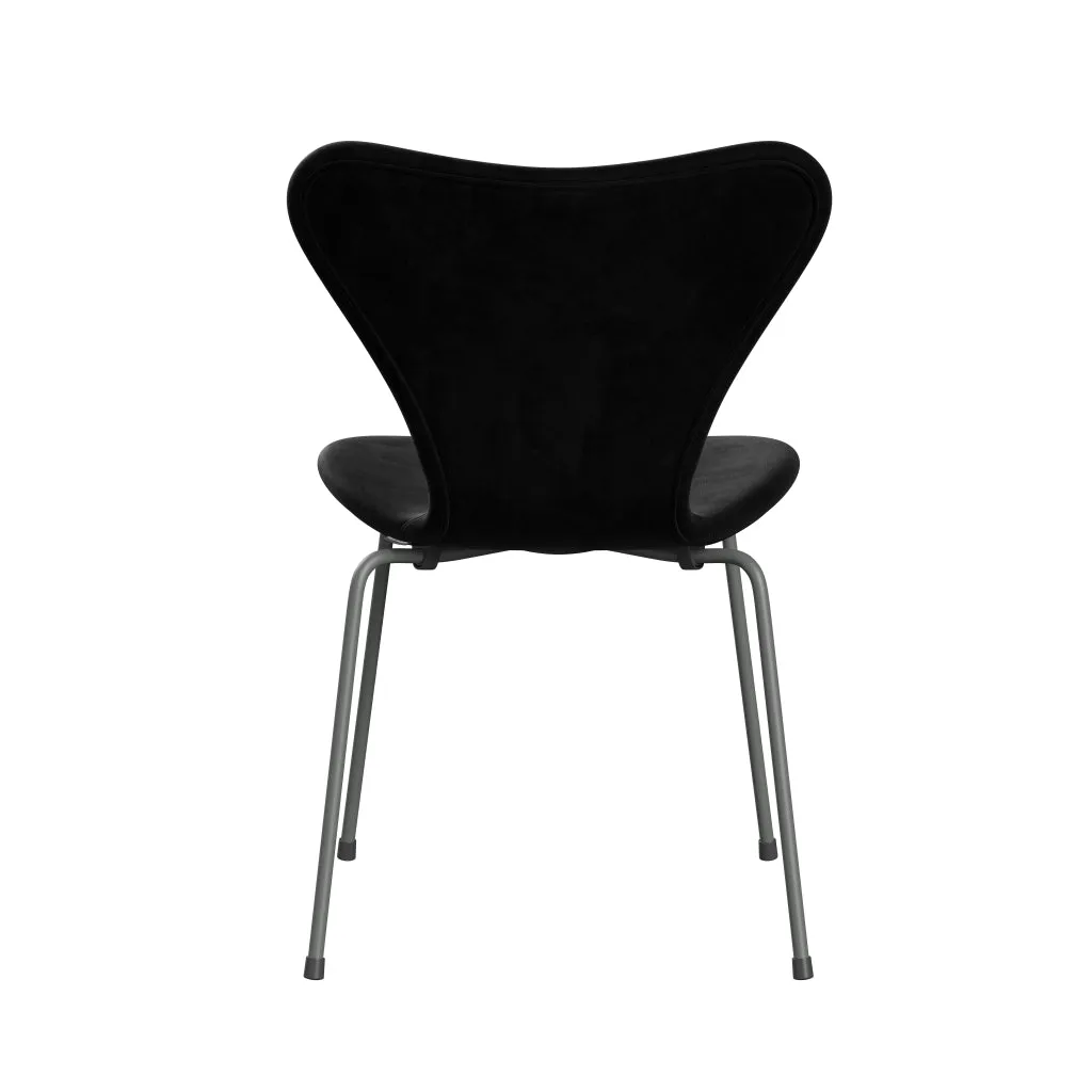 Fritz Hansen Series 7™ Chair Full Upholstery, Silver Grey/Belfast Velvet Night Black