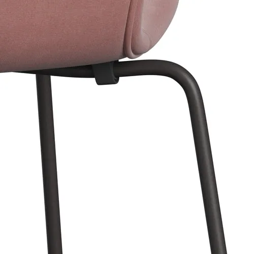 Fritz Hansen Series 7™ Chair Full Upholstery, Warm Graphite/Belfast Velvet Misty Rose