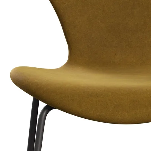 Fritz Hansen Series 7™ Chair Full Upholstery, Warm Graphite/Belfast Velvet Soft Ochre