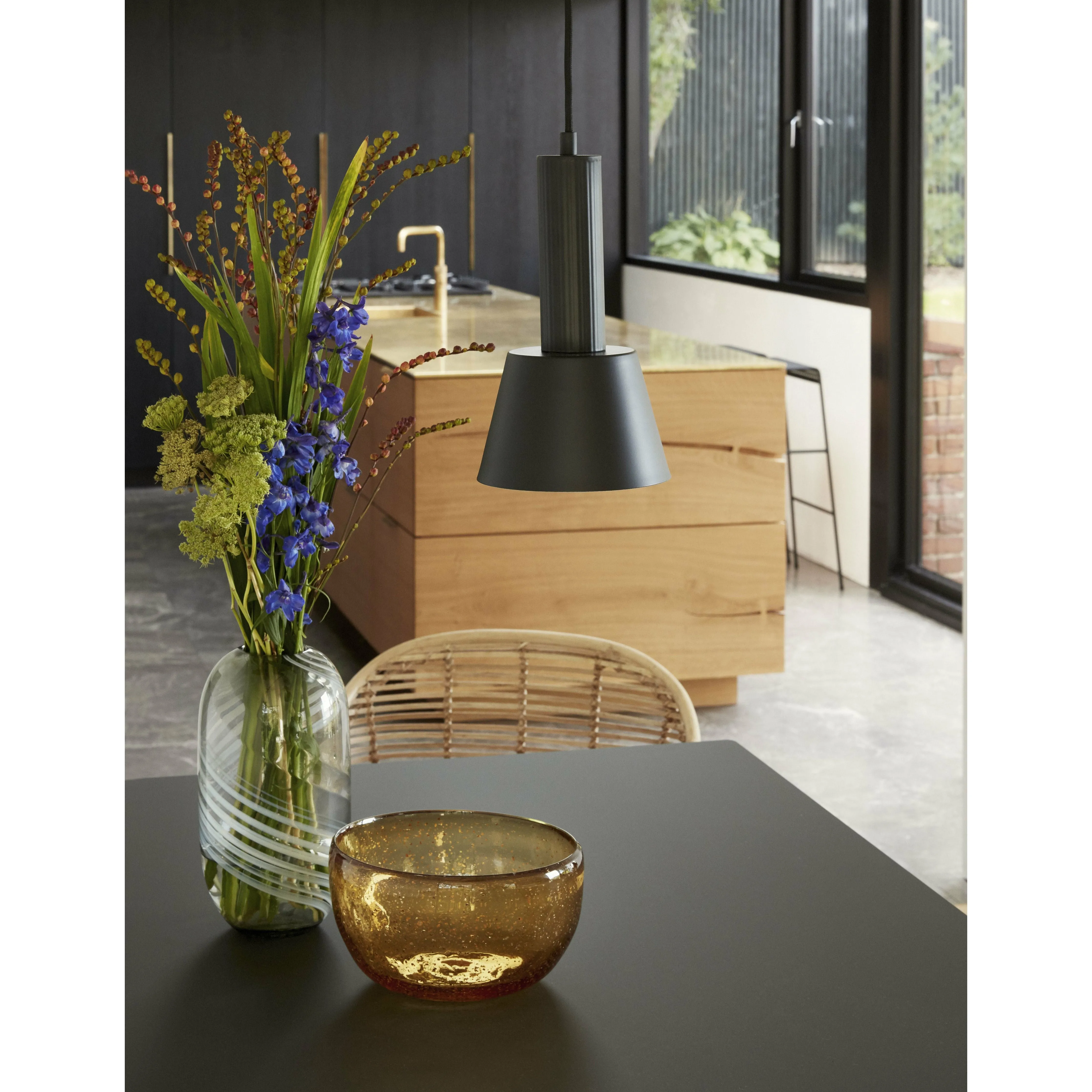 Hübsch Mono Lamp Metal Black