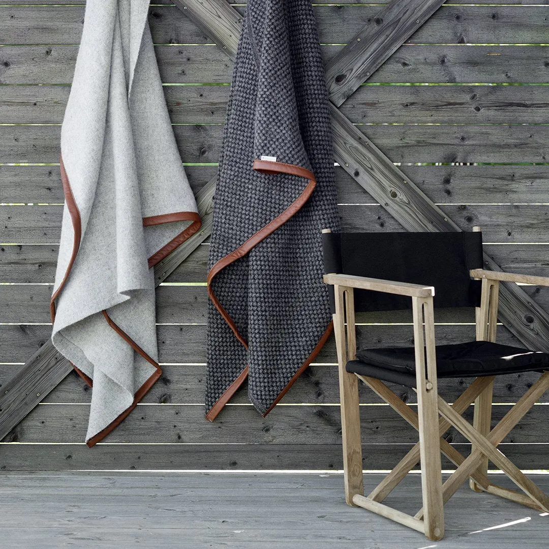 Kryss Lounge Chair