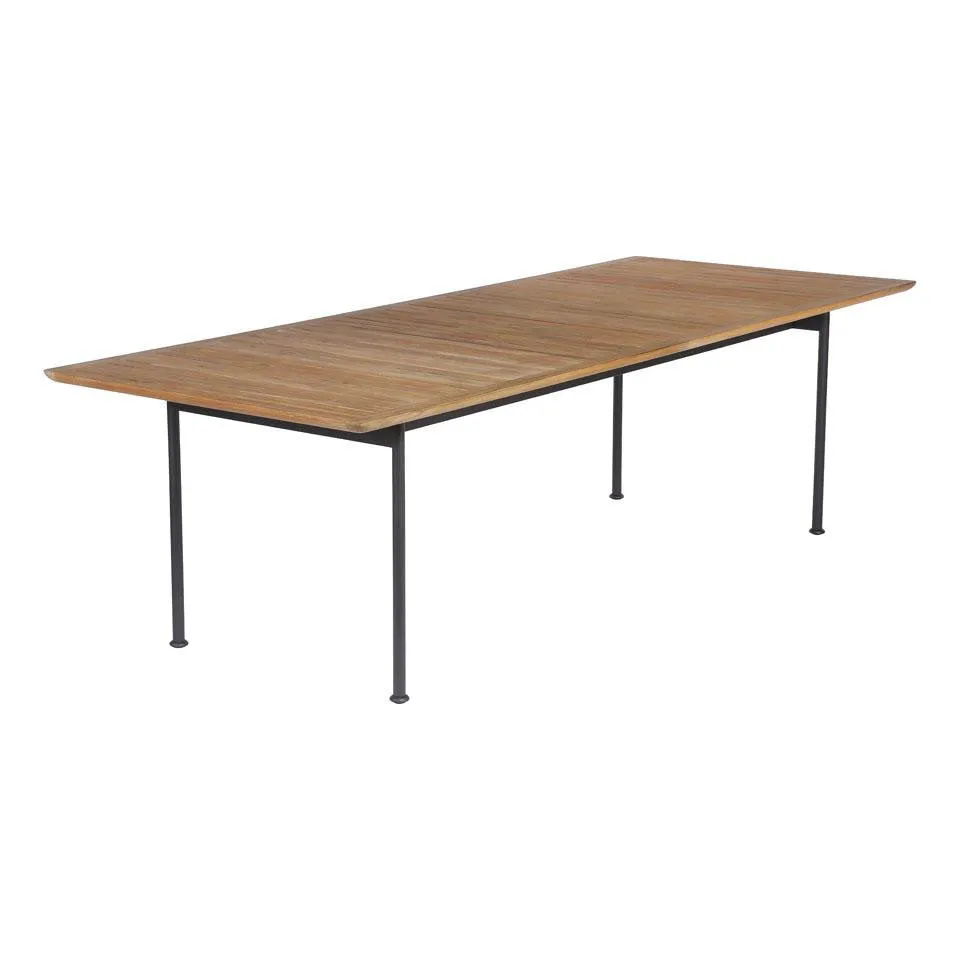 Layout Dining Table