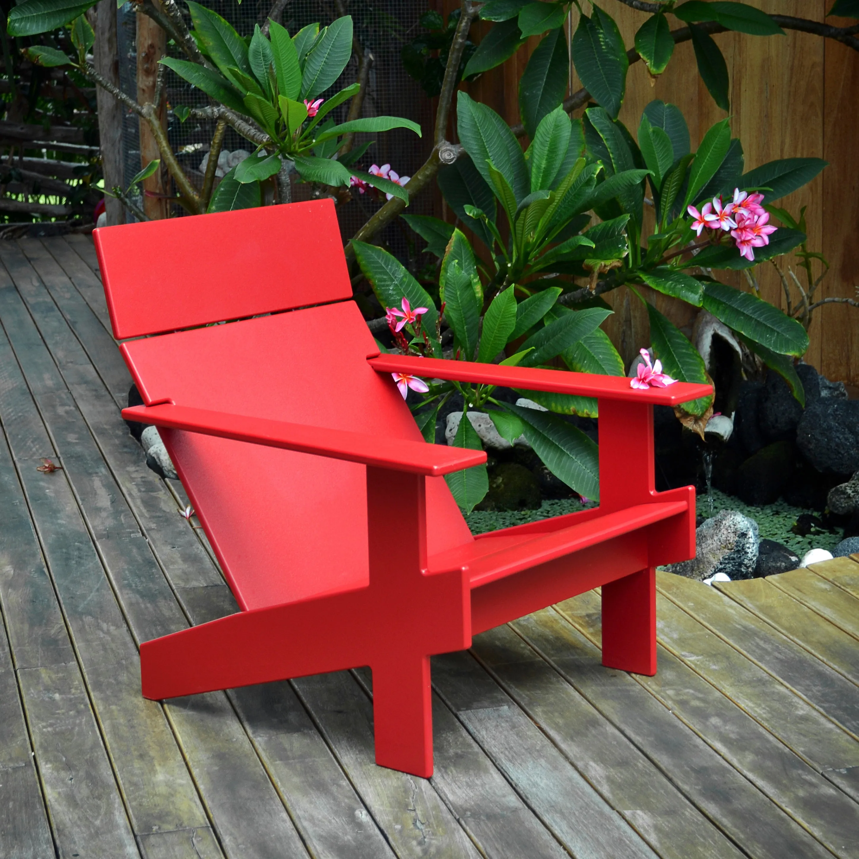 Lollygagger Lounge Chair