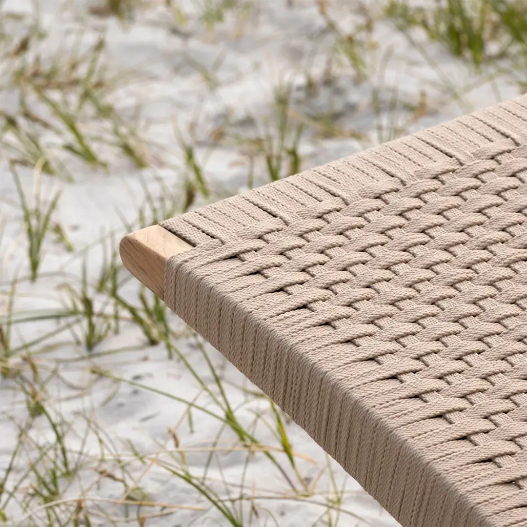 MG501 Cuba Outdoor Lounge Chair