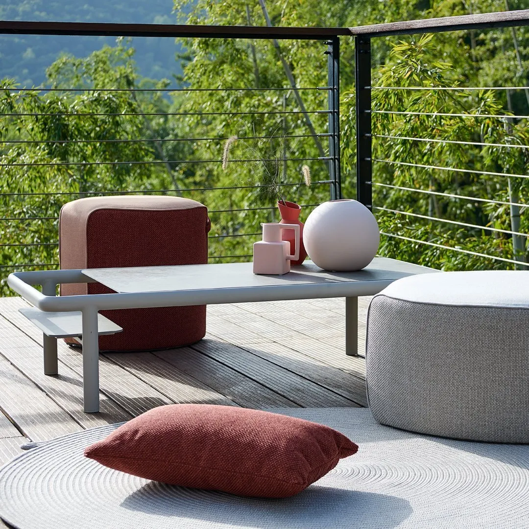 Mindo 108 Outdoor Pouf