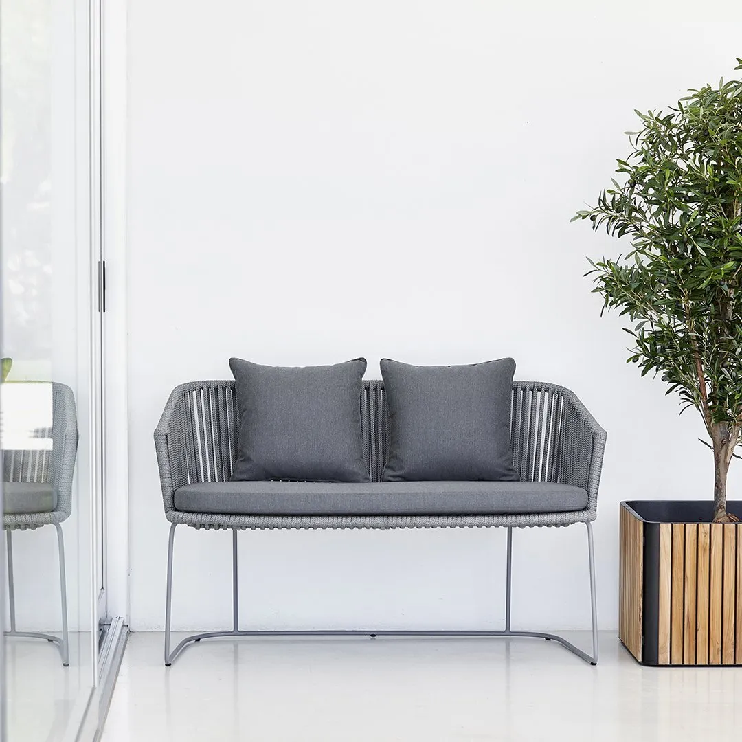Moments Dining Bench - Outdoor
