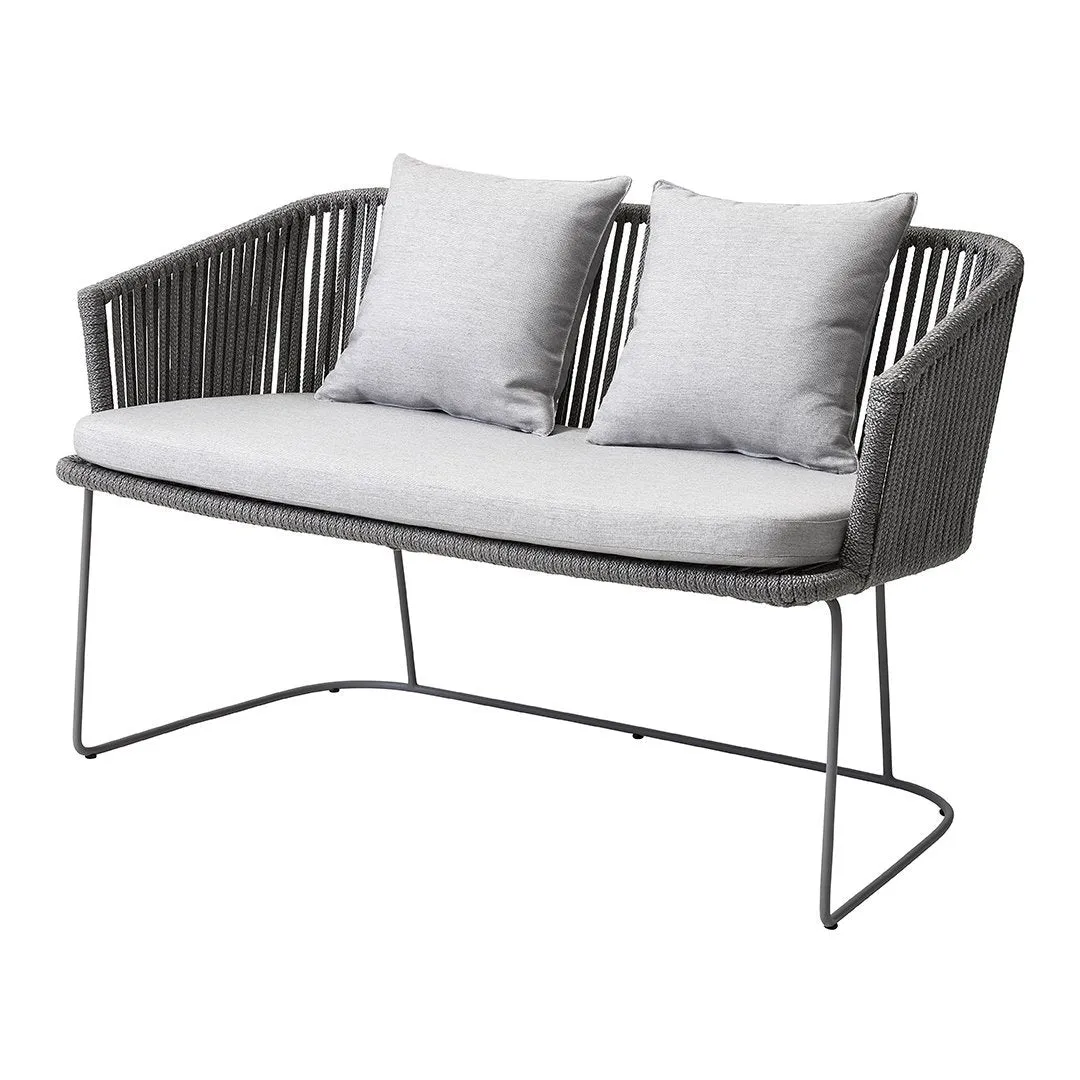 Moments Dining Bench - Outdoor