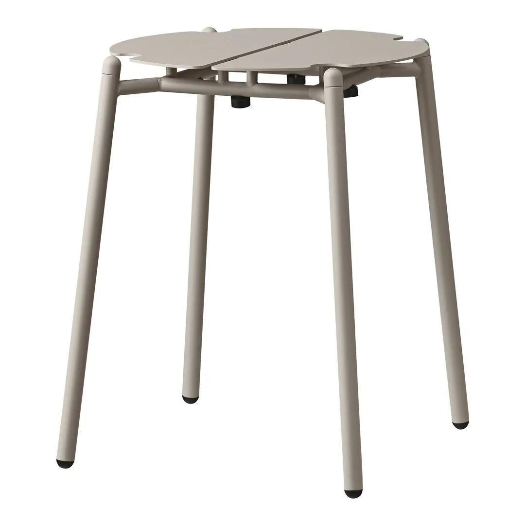 Novo Outdoor Stool