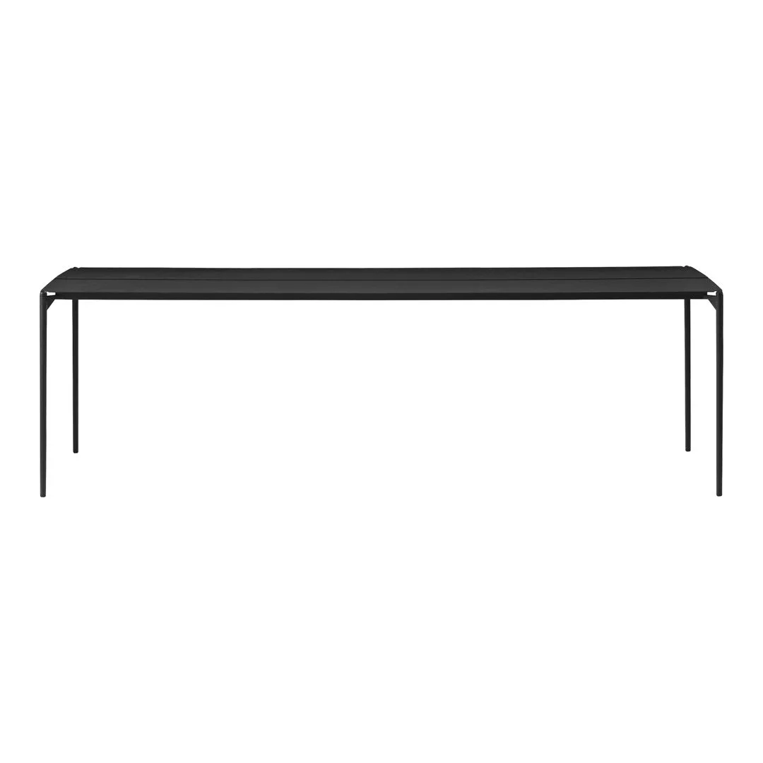 Novo Outdoor Table