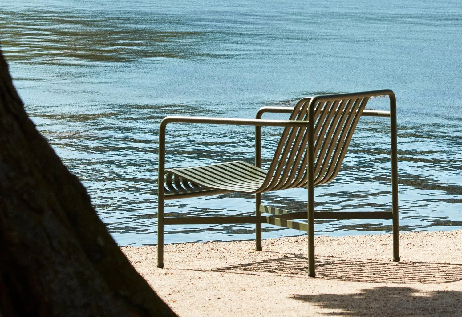 Palissade Low Lounge Chair