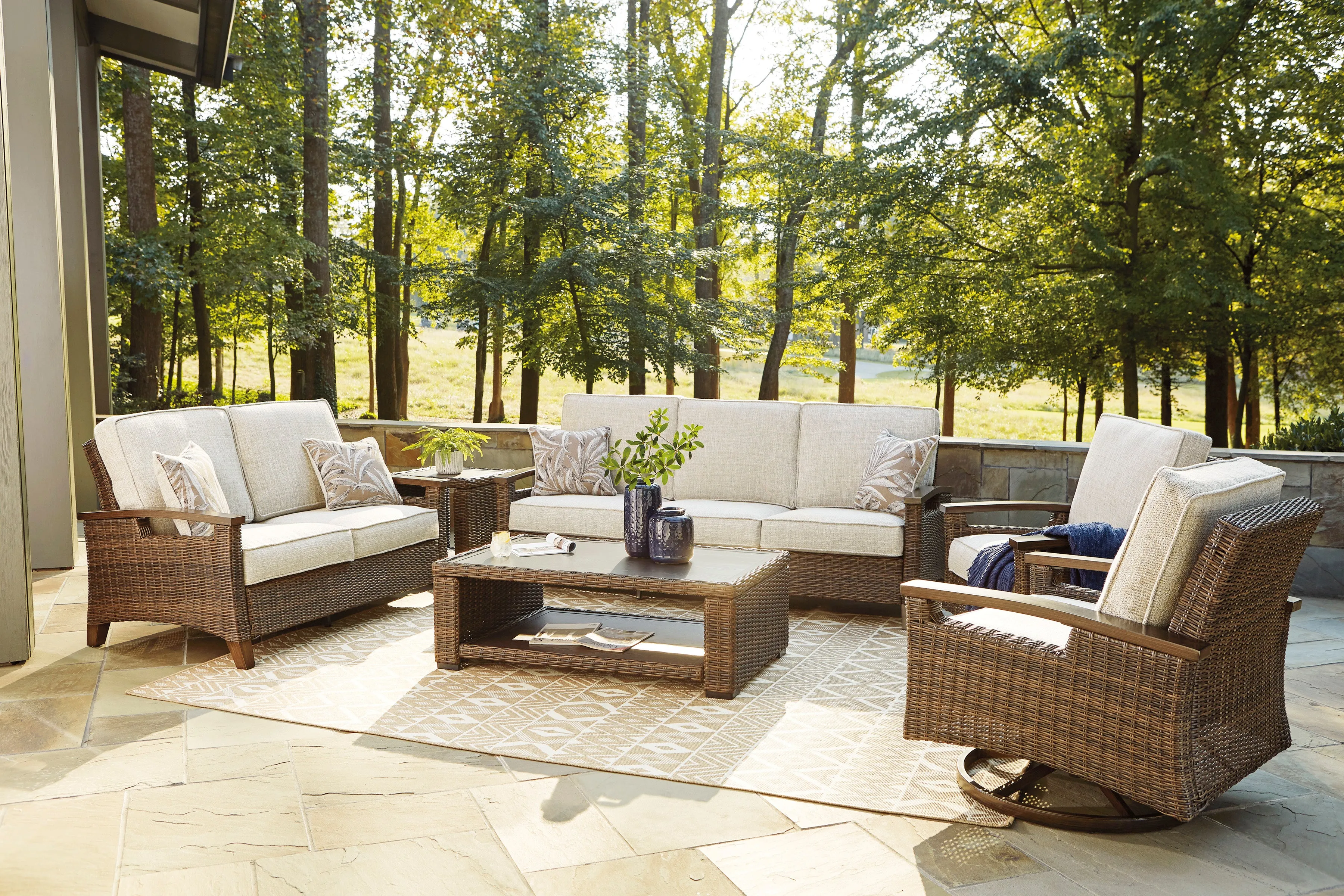 Paradise Trail - Outdoor Swivel Lounge Chair (Set of 2) - Medium Brown