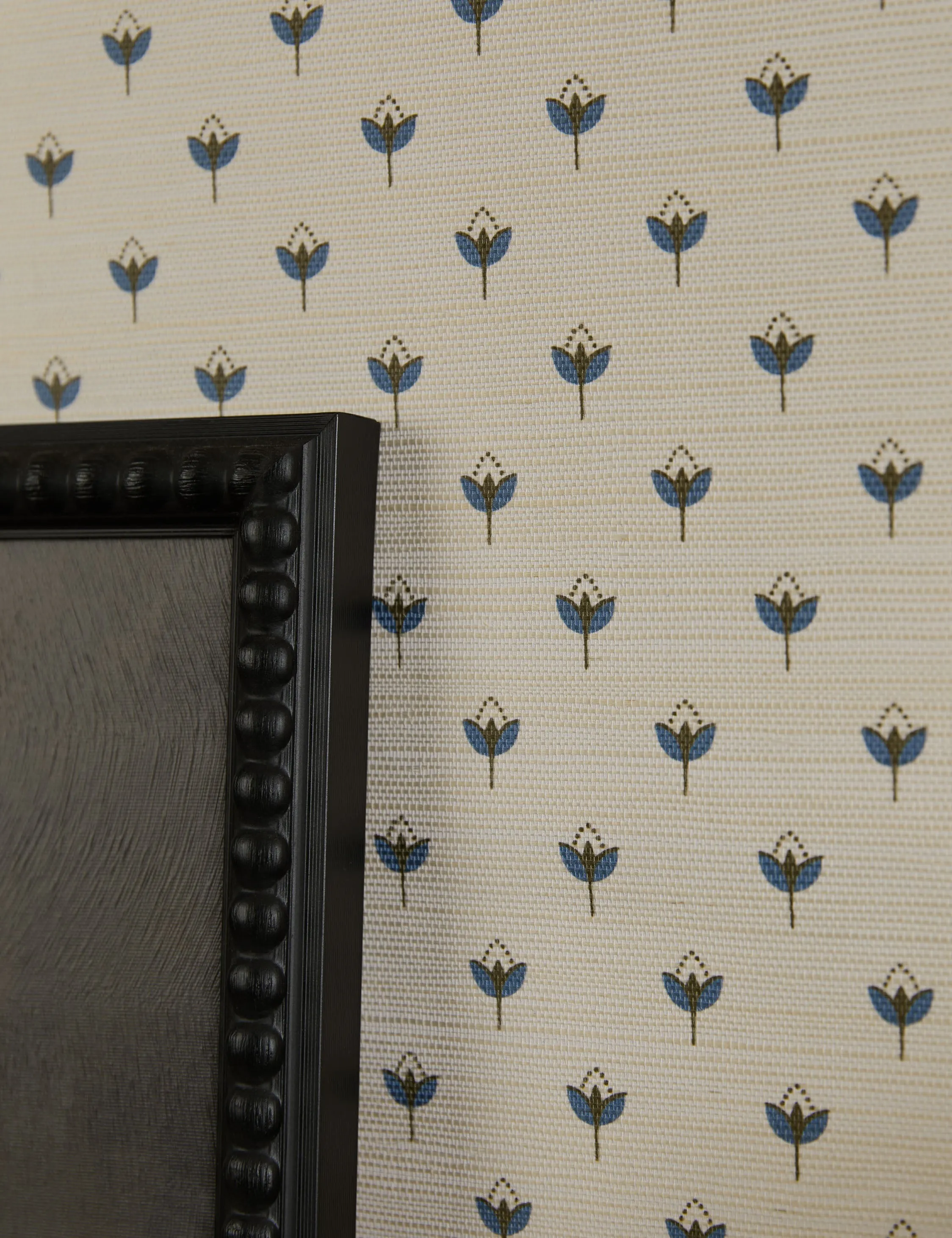 Poiret Grasscloth Wallpaper Lulu and Georgia