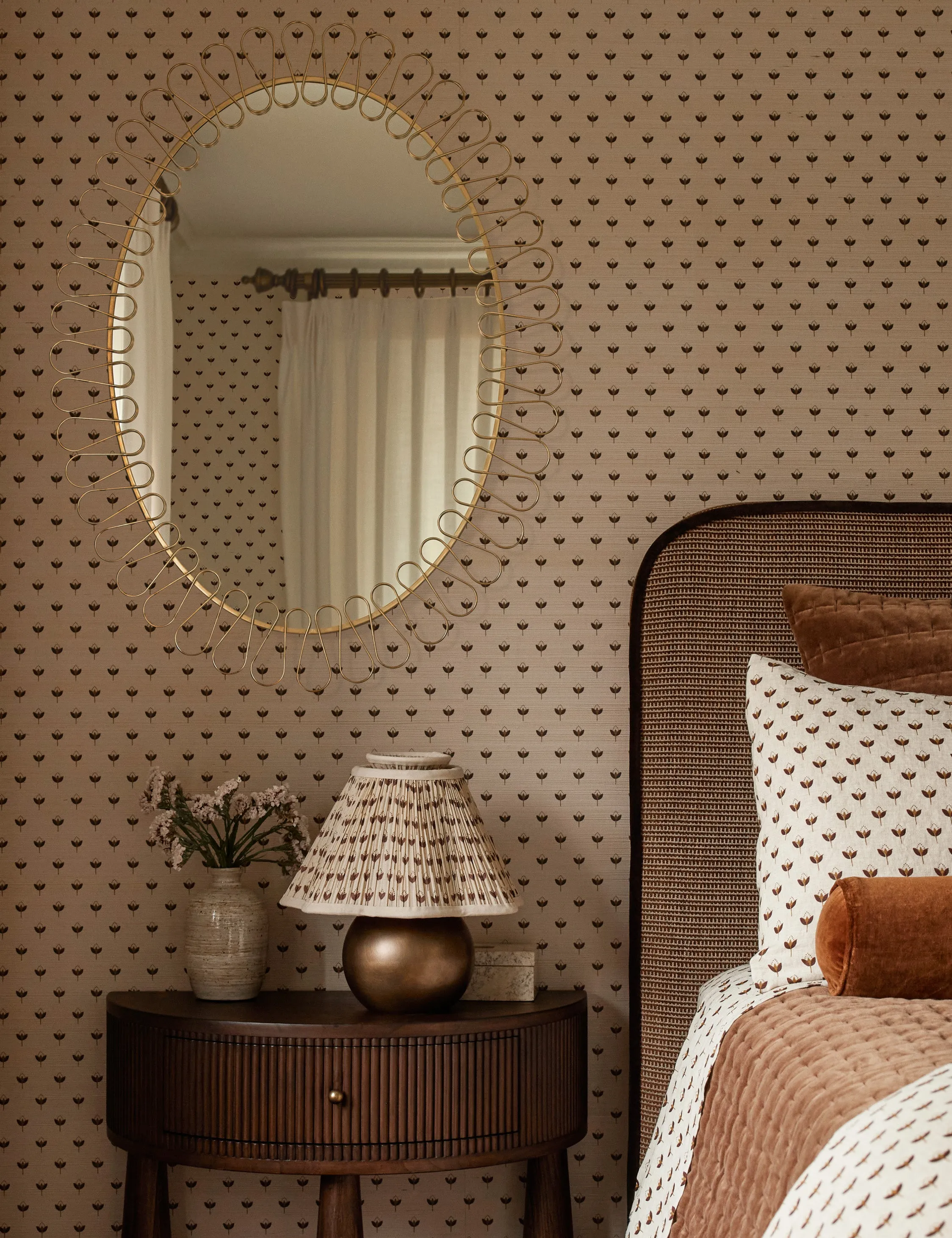 Poiret Grasscloth Wallpaper Lulu and Georgia
