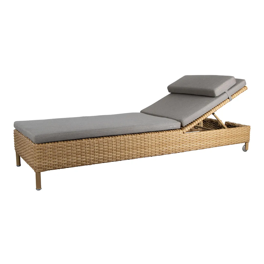 Rest Sunbed