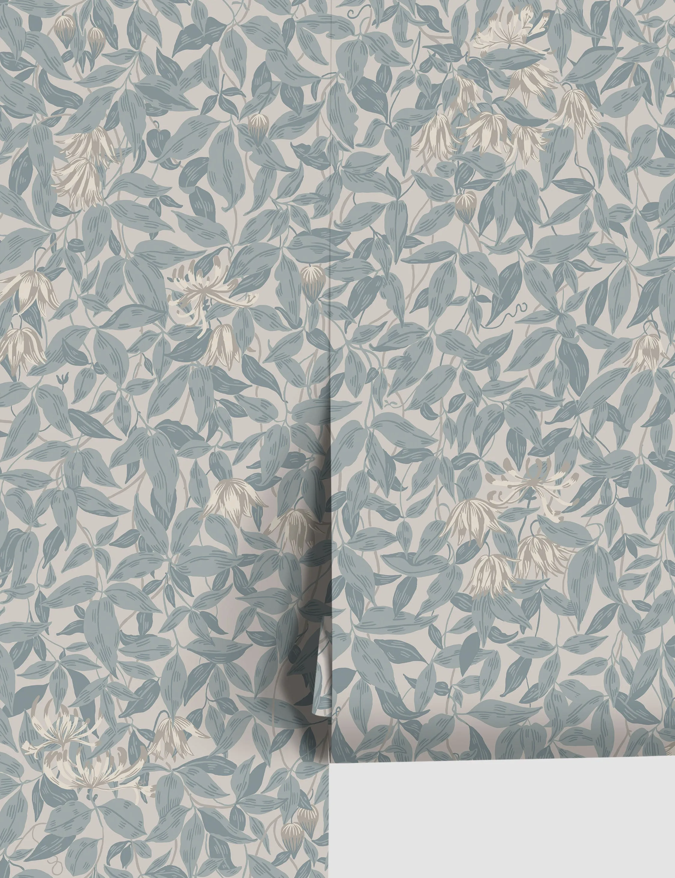 Scalamandre Linnea Wallpaper by Sandberg Lulu and Georgia