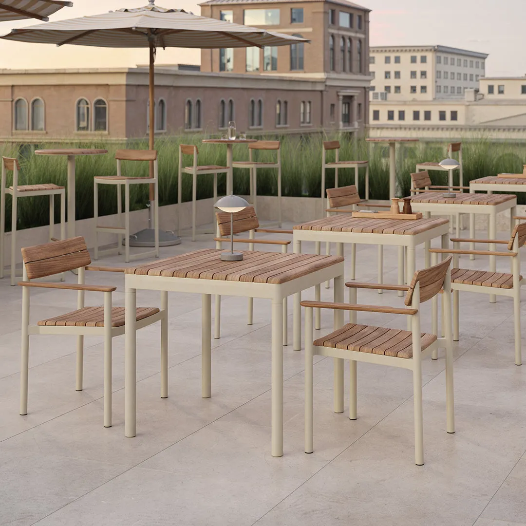 Skagerak Pelgaus High Table