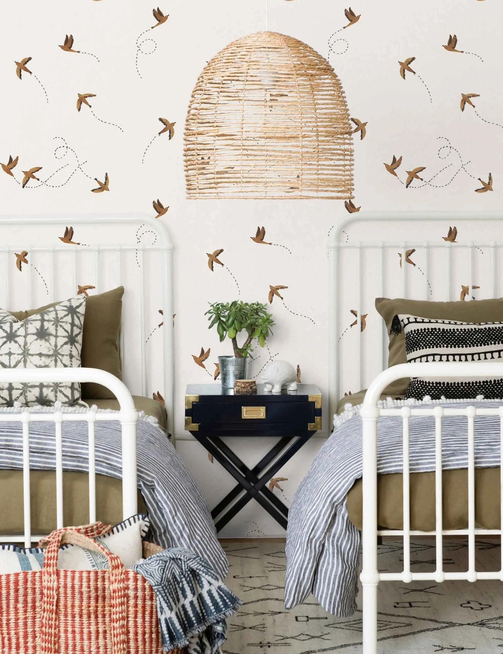 Sparrow Wallpaper by Rylee   Cru Lulu and Georgia